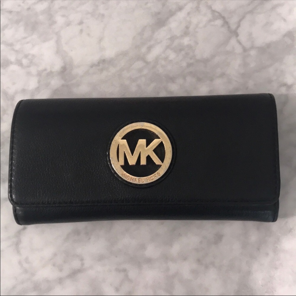 Michael Kors wallet